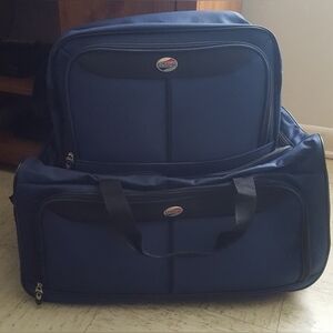 American Tourister Navy Blue Roller Duffle Bag and Small Travel Bag